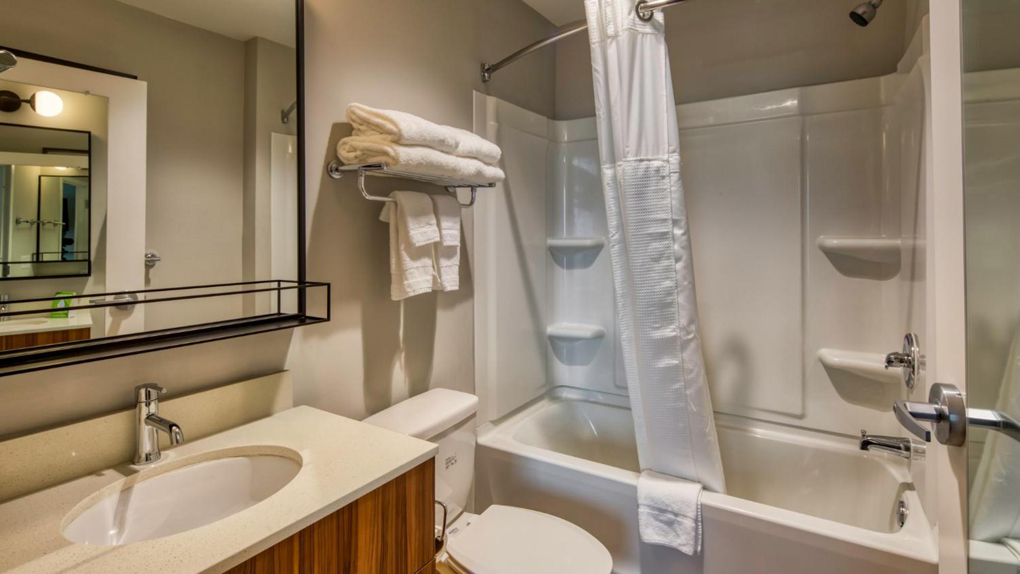 Uptown Suites Extended Stay Tampa Fl - Riverview Riverview  Exterior photo