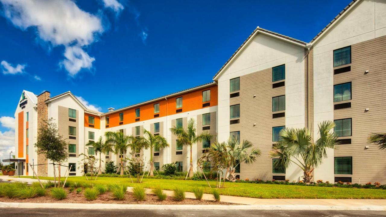 Uptown Suites Extended Stay Tampa Fl - Riverview Riverview  Exterior photo